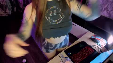 Snapshot of musemelody chatting on 03.06.25 musemelody online show from 03.06.25