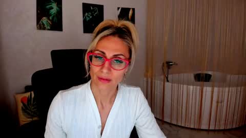 Diana online show from 04.19.26