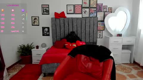 Snapshot of mushi_ chatting on 03.14.26 mushi_ online show from 03.14.26