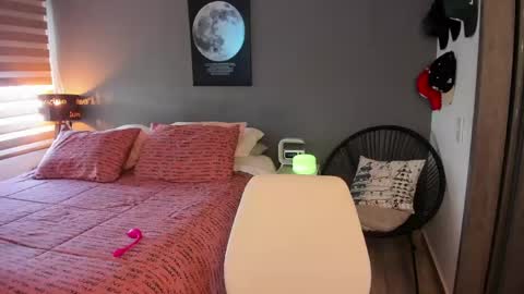 VALENTINA Luna  online show from 04.26.26