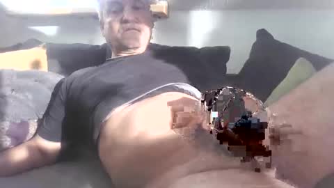 Snapshot of muskauer chatting on 03.02.26 nobuddy online show from 03.02.26