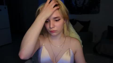 Molly online show from 05.28.26