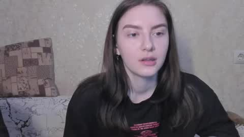 Snapshot of muuur_love chatting on 03.15.26 cute couple online show from 03.15.26