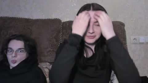 Snapshot of muuur_love chatting on 03.20.26 cute couple online show from 03.20.26