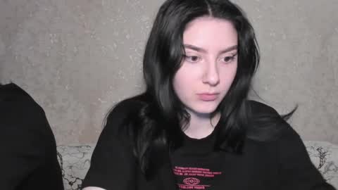 Snapshot of muuur_love chatting on 04.08.26 cute couple online show from 04.08.26