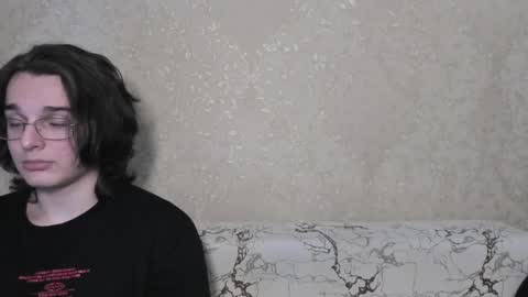 Snapshot of muuur_love chatting on 04.16.26 cute couple online show from 04.16.26