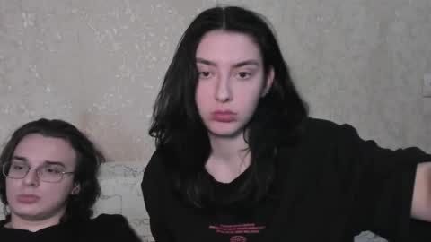 Snapshot of muuur_love chatting on 04.16.26 cute couple online show from 04.16.26