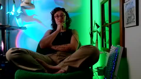 Mx. Anouk Divine online show from 05.30.26