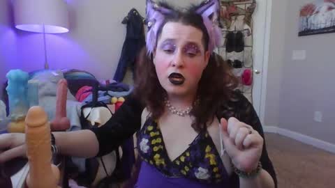 Mx Charlotte online show from 03.11.25