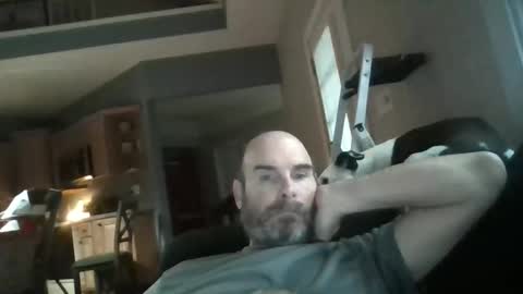 Snapshot of my_little_vienna_sausage chatting on 11.29.25 vienna online show from 11.29.25