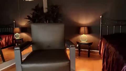 Maite online show from 02.21.25