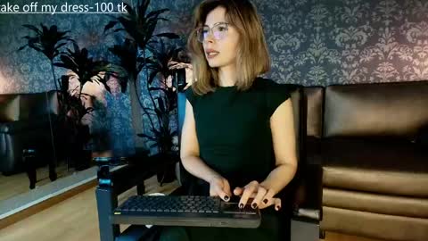 Snapshot of my_maite chatting on 06.05.26 Maite online show from 06.05.26