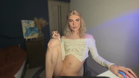 Snapshot of my_muse chatting on 01.31.25 Sandra Muse online show from 01.31.25