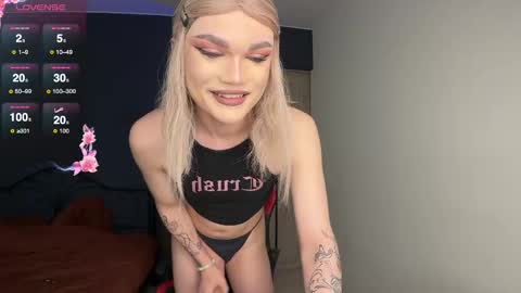 Snapshot of my_muse chatting on 03.09.25 Sandra Muse online show from 03.09.25