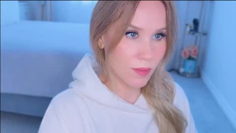 Snapshot of myassistant chatting on 02.23.25 Mya-be Yours P online show from 02.23.25