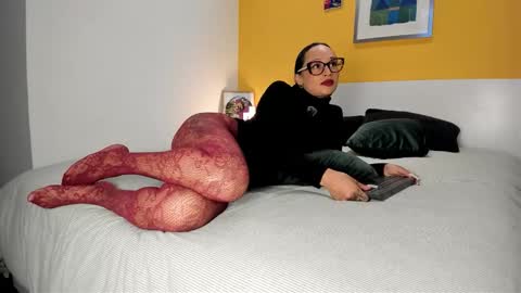 Lola online show from 03.25.26