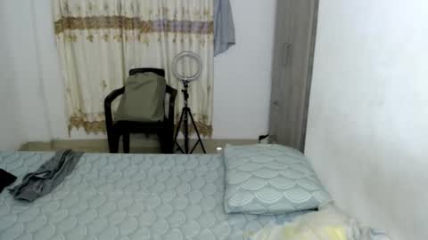 mike online show from 11.02.25