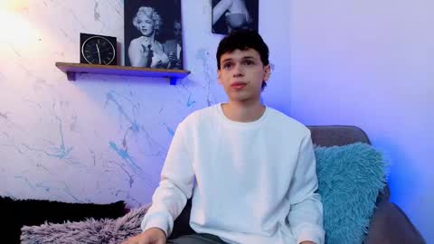 Snapshot of mykelcano chatting on 10.21.25 Mykel online show from 10.21.25