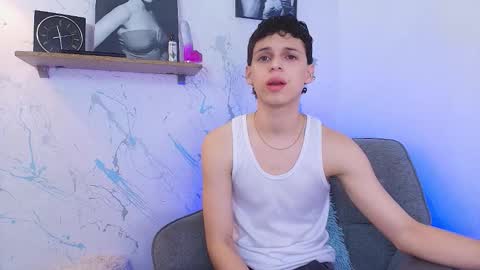 Snapshot of mykelcano chatting on 10.26.25 Mykel online show from 10.26.25