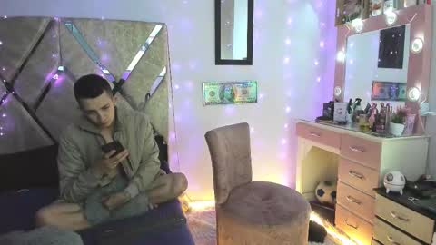 Myluandjack online show from 11.24.25