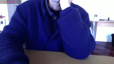 Bi sexy guy lovense hush is on private is open or password show tip if you like. online show from 01.29.25