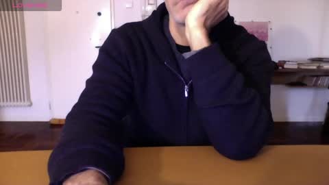 Bi sexy guy lovense hush is on private is open or password show tip if you like. online show from 01.18.26