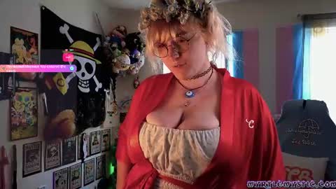 Snapshot of myrtlemystic chatting on 07.04.26 Myrtle Faust online show from 07.04.26