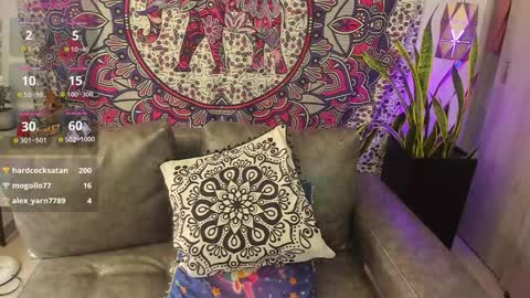 S A R A online show from 02.05.25