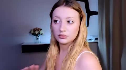 Snapshot of mysmila chatting on 07.10.26 mysmila online show from 07.10.26