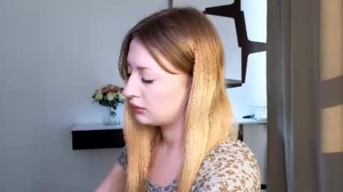 Snapshot of mysmila chatting on 07.11.26 mysmila online show from 07.11.26