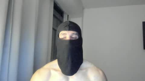 Snapshot of mysterious_muscles chatting on 07.02.26 mysterious_muscles online show from 07.02.26