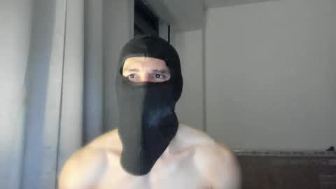 Snapshot of mysterious_muscles chatting on 07.11.26 mysterious_muscles online show from 07.11.26