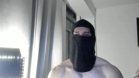 Snapshot of mysterious_muscles chatting on 07.18.26 mysterious_muscles online show from 07.18.26