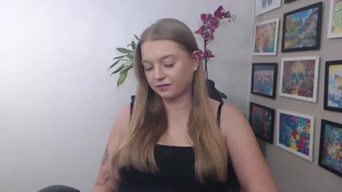 Erica online show from 12.10.24