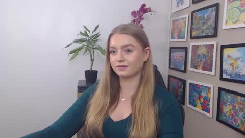 Erica online show from 01.08.25