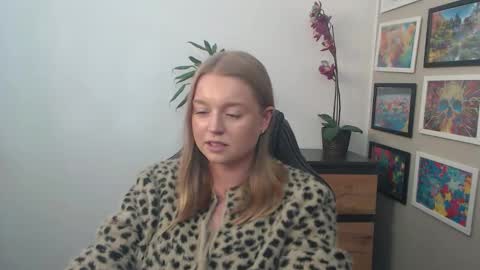 Erica online show from 09.23.25