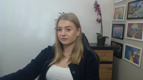 Erica online show from 09.27.25