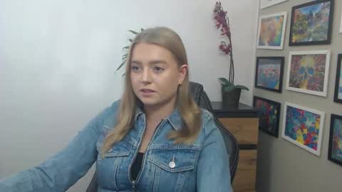 Erica online show from 10.10.25