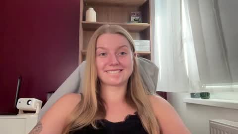 Snapshot of mysteryericax chatting on 06.29.26 Erica online show from 06.29.26