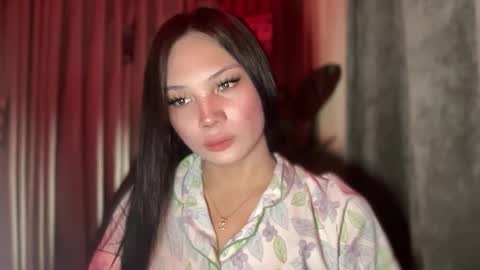 UR GIRL NEXTDOOR online show from 03.06.26