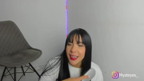 Elena online show from 01.08.25