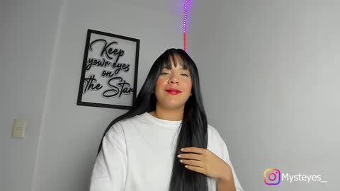 Elena online show from 01.15.25