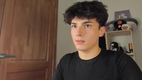 Evan Brown online show from 10.12.25