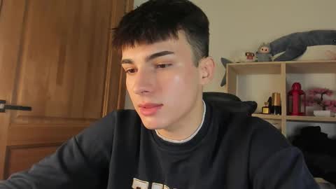 Evan Brown online show from 11.06.25