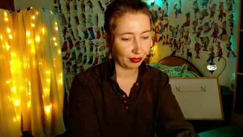 Snapshot of mystydew chatting on 02.01.25 MystyDew online show from 02.01.25