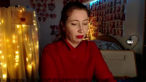 Snapshot of mystydew chatting on 02.22.25 MystyDew online show from 02.22.25