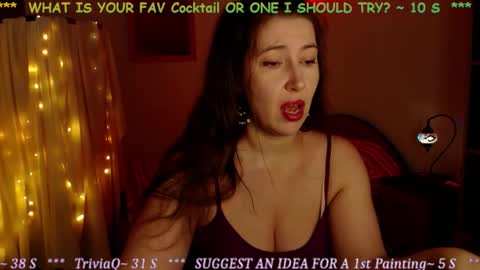 Snapshot of mystydew chatting on 10.03.25 MystyDew online show from 10.03.25