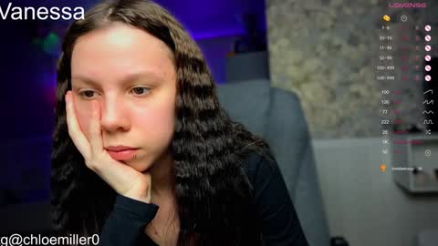 Vanessa and Julia  online show from 01.08.25