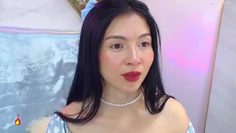 Snapshot of naamah_b chatting on 02.22.25 naamah_b online show from 02.22.25