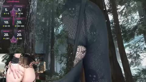 Snapshot of nackedforyou chatting on 12.25.24 NackedForYou online show from 12.25.24